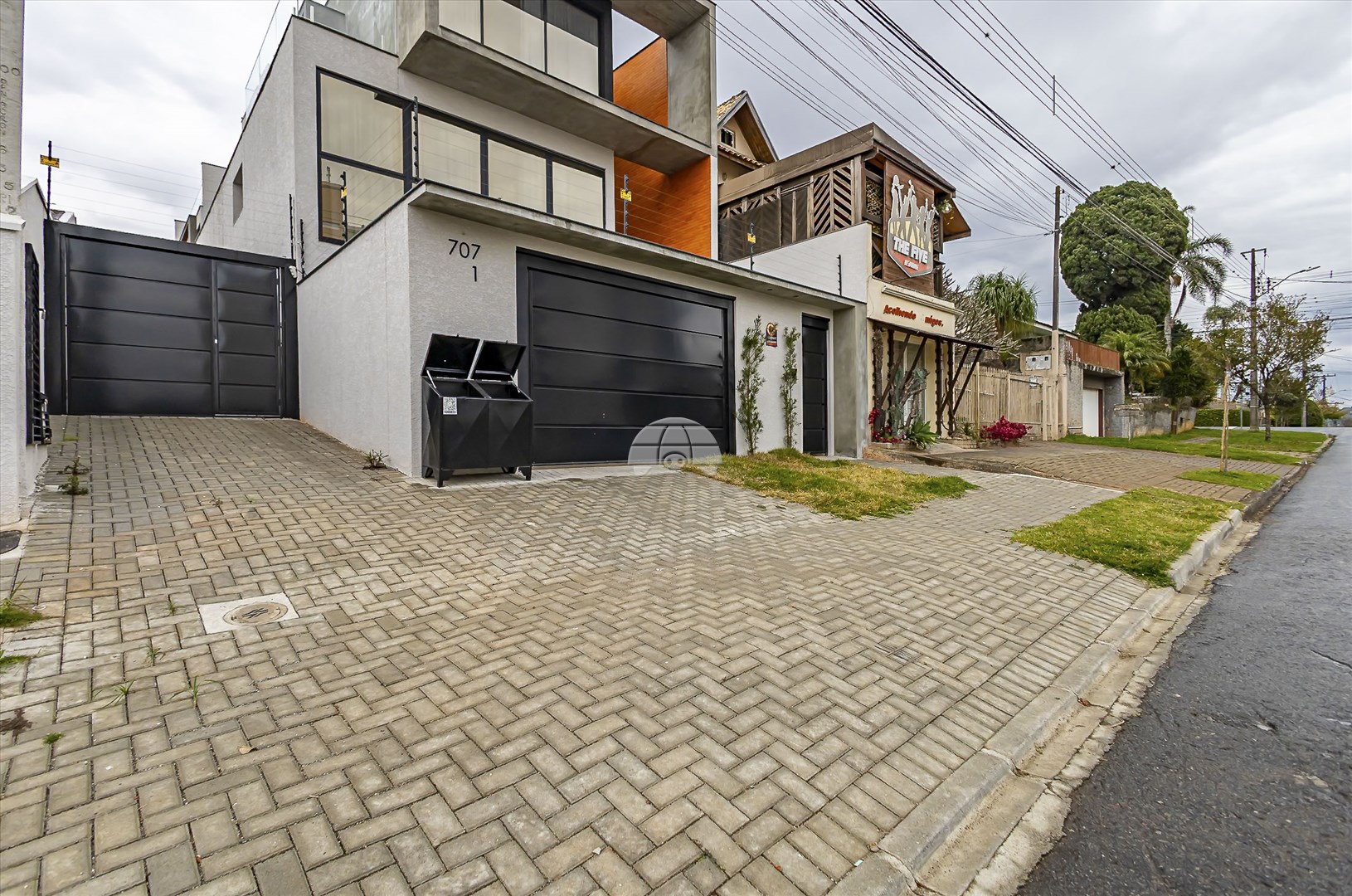 Casa à venda em Santa Quitéria, Curitiba — Portal Chave Fácil