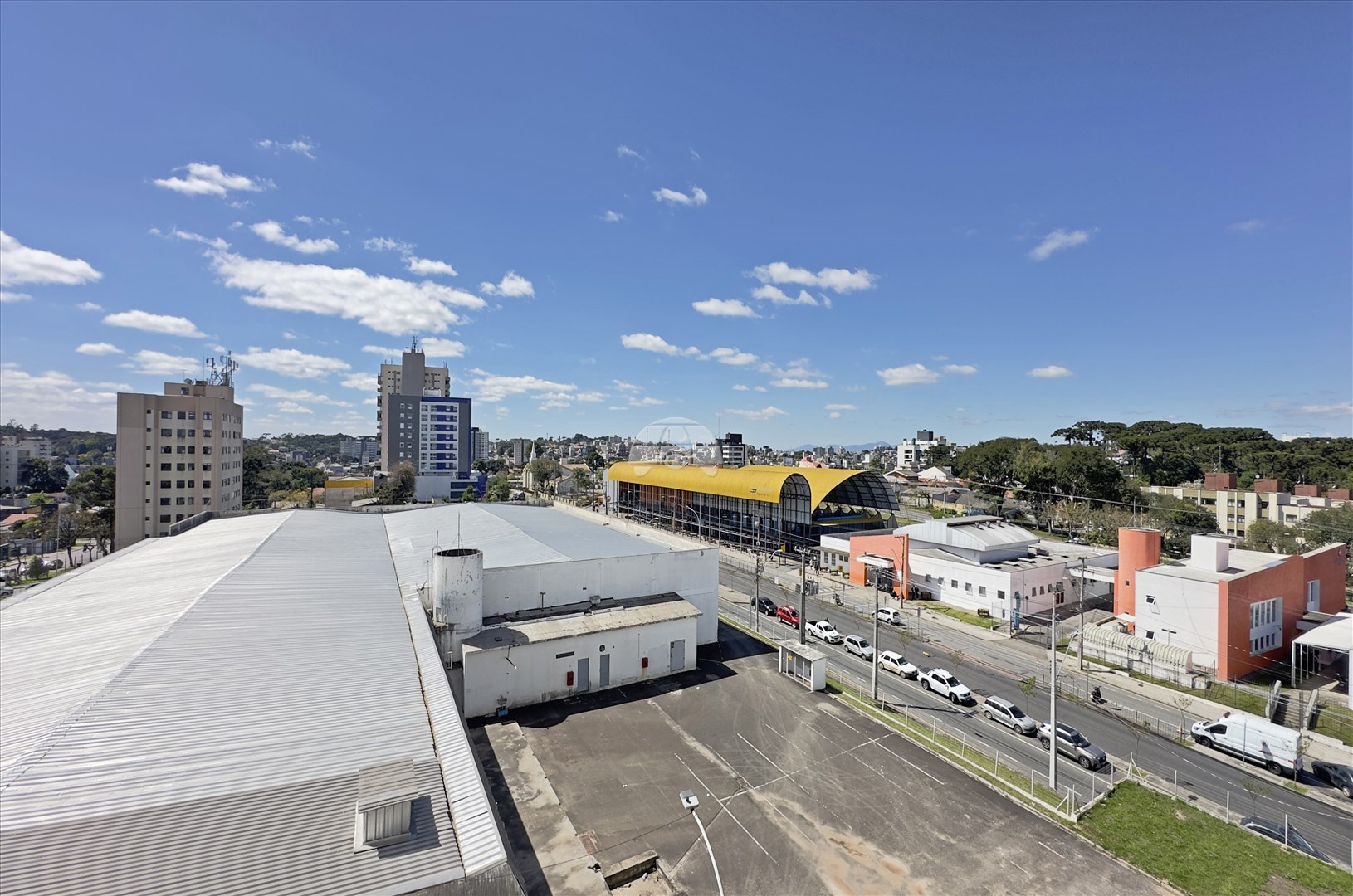 Apartamento para alugar em Boa Vista, Curitiba — Toyo Imóveis - Curitiba/PR