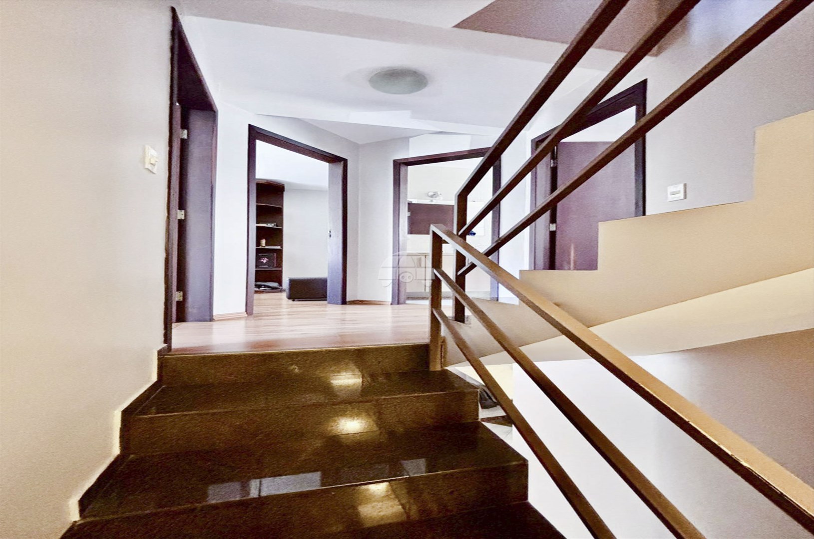 Casa à venda em Portão, Curitiba — Portal Chave Fácil