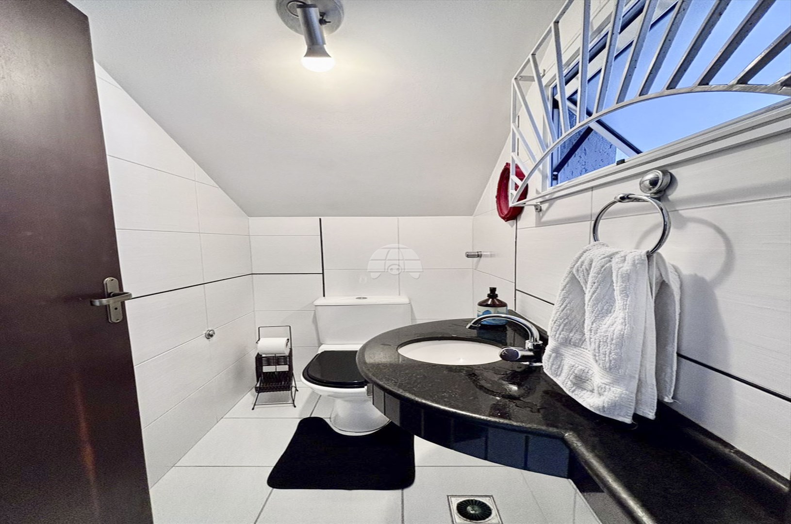 Casa à venda em Portão, Curitiba — Portal Chave Fácil