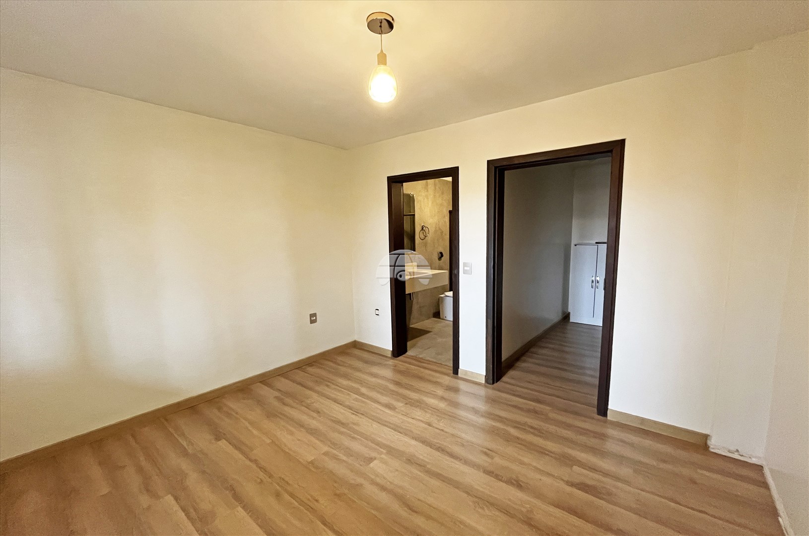 Apartamento para alugar em Mercês, Curitiba — Kondor Imóveis: Imobiliária em Curitiba | Uma imobiliária pra você