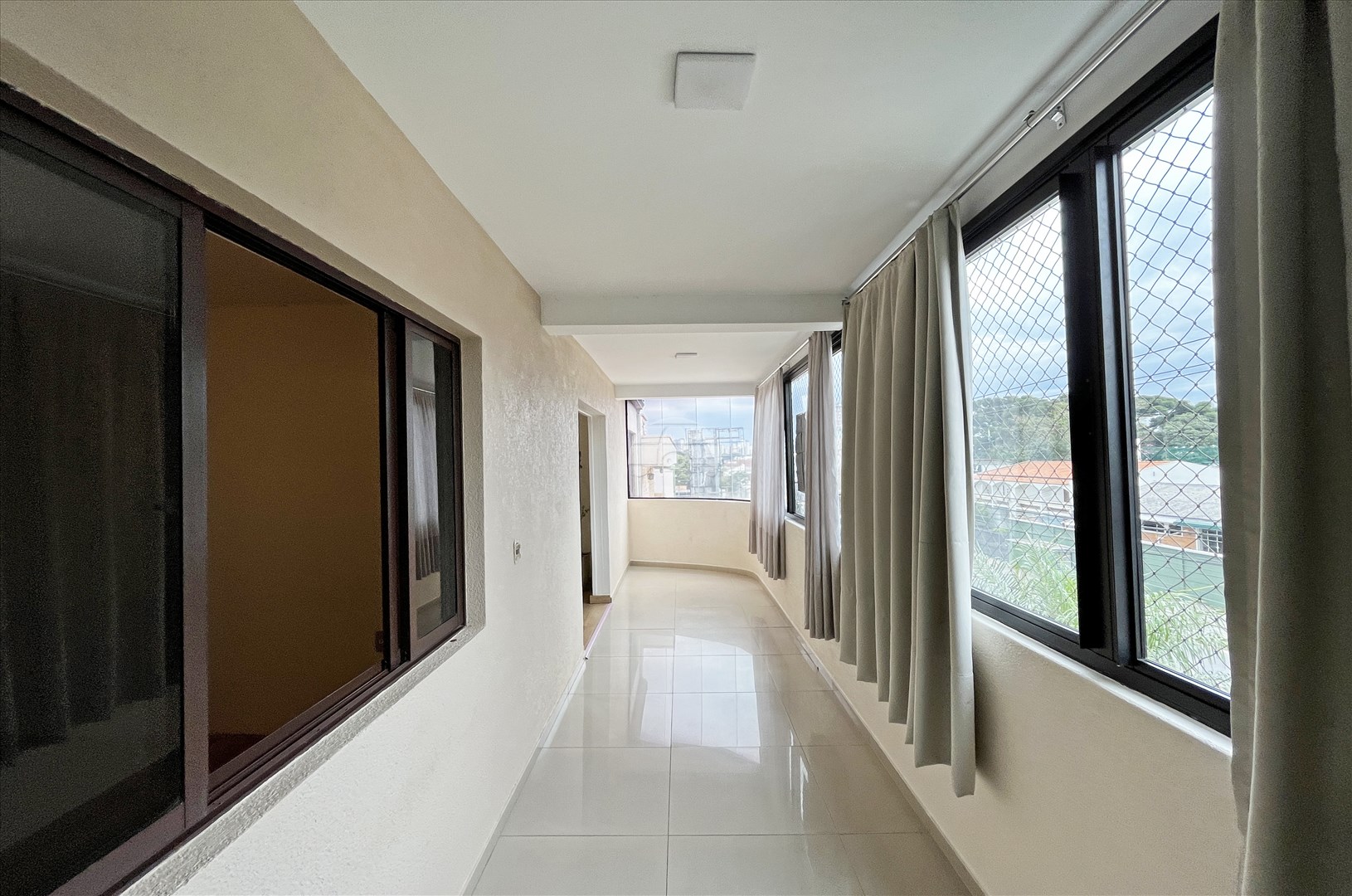 Apartamento para alugar em Mercês, Curitiba — Habitec Imóveis | Curitiba