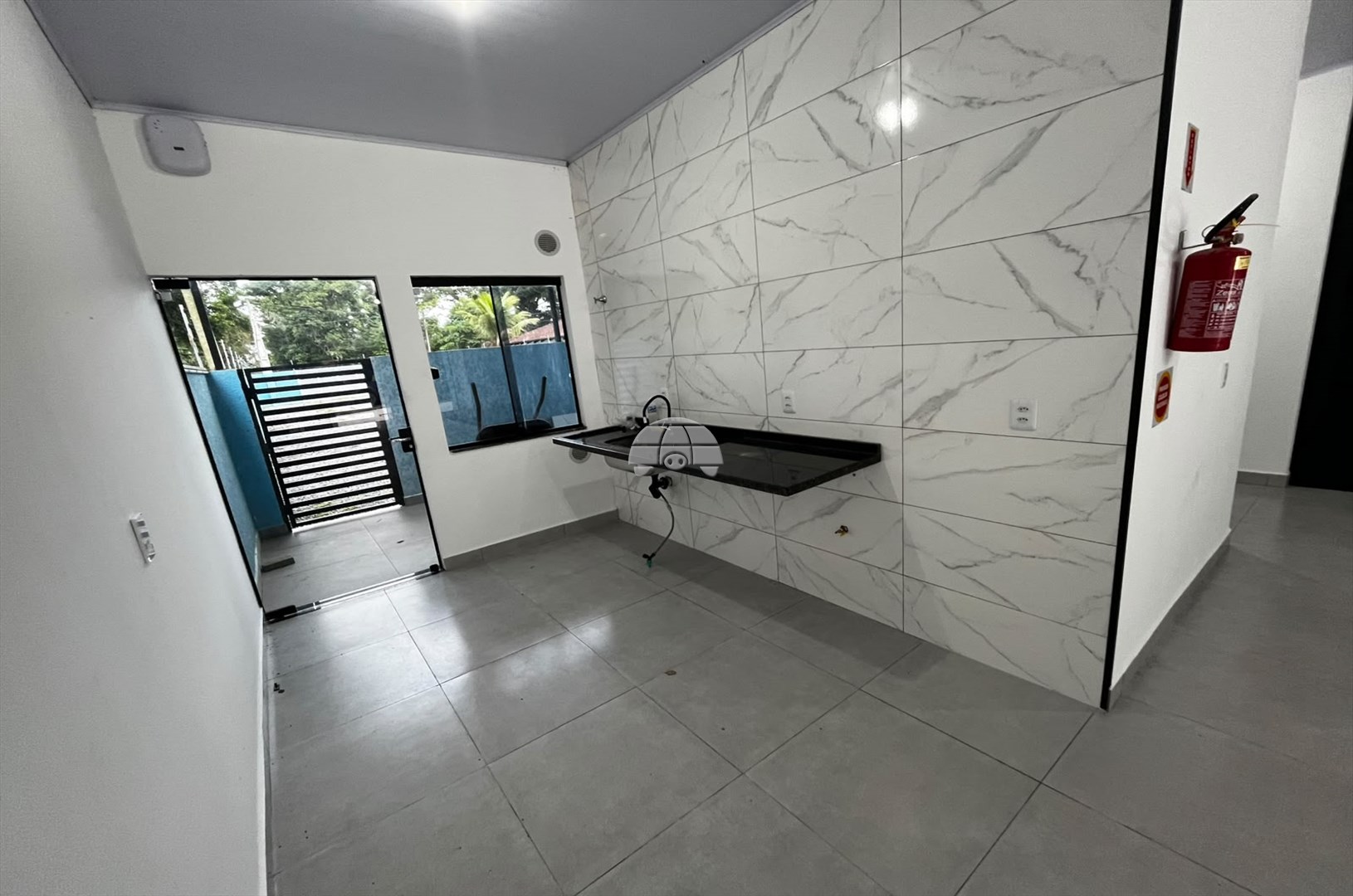 Casa comercial para alugar em Continental, Itapoá — Portal Chave Fácil