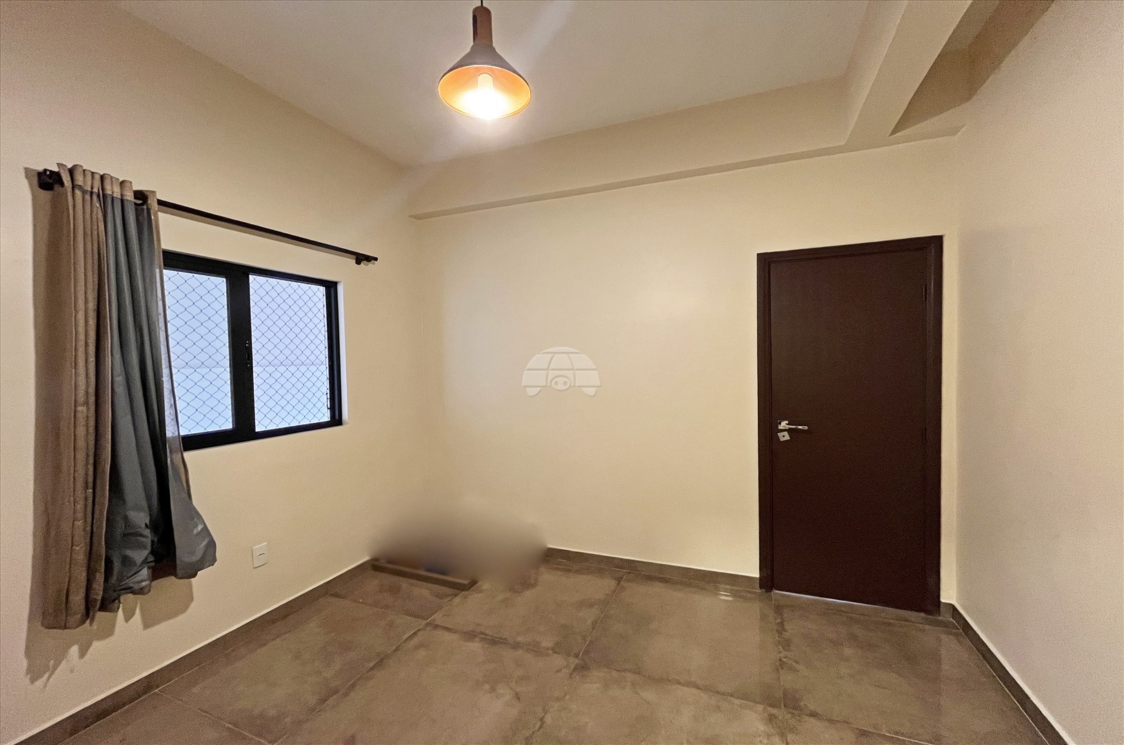 Comercial para alugar em Mercês, Curitiba — Imobiliária Razão