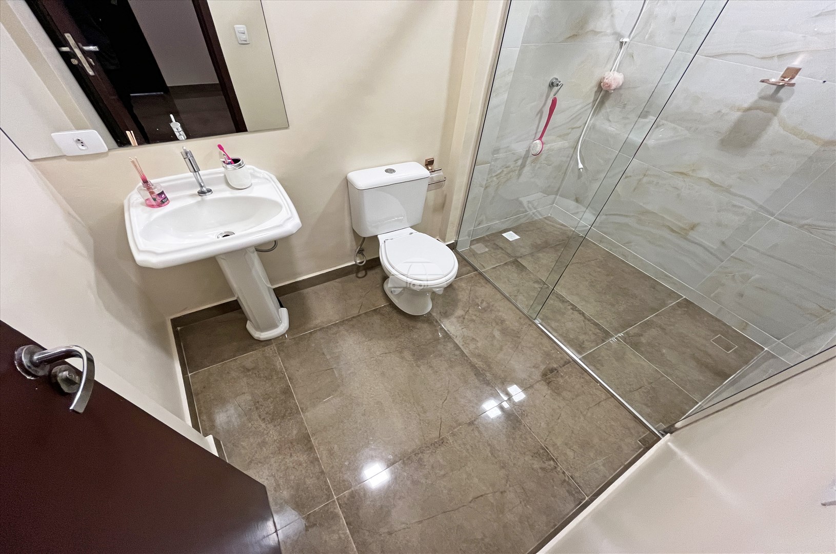 Loja Comercial para Locação no Bairro Mercês ref. 109280 (9 / 10)
