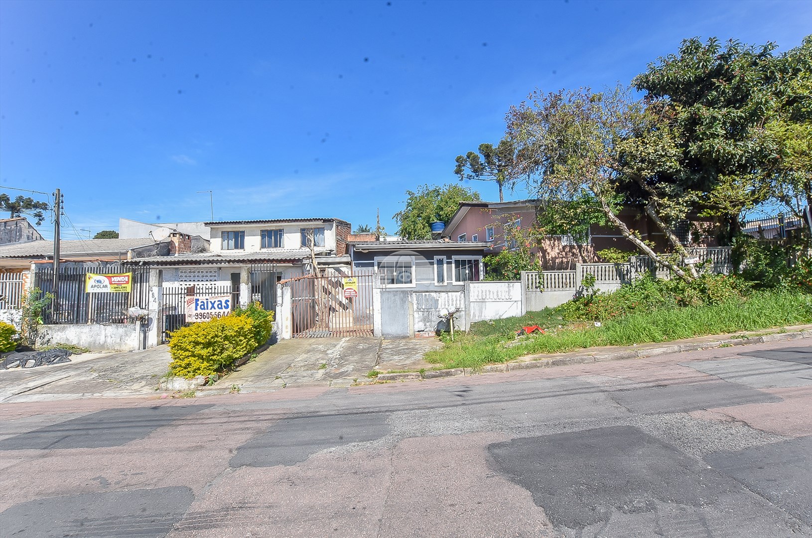 Terreno/Área à venda em Pinheirinho, Curitiba — Portal Chave Fácil