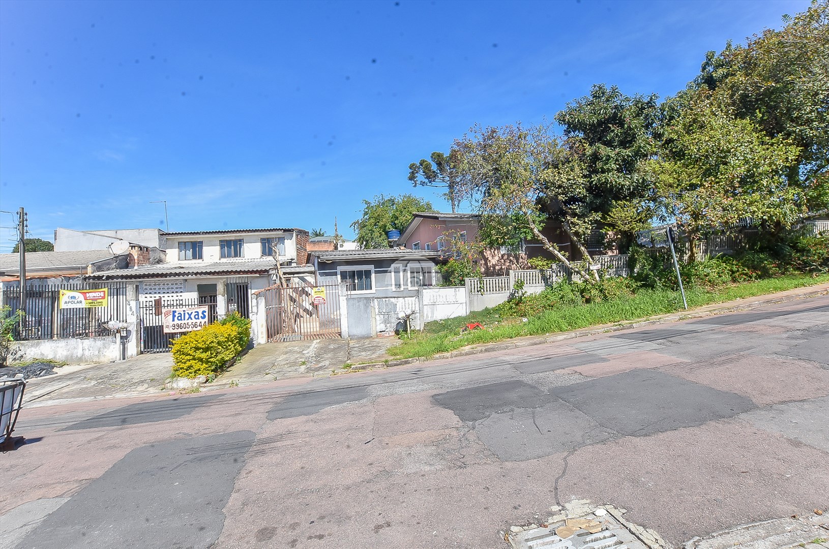 Terreno/Área à venda em Pinheirinho, Curitiba — Portal Chave Fácil