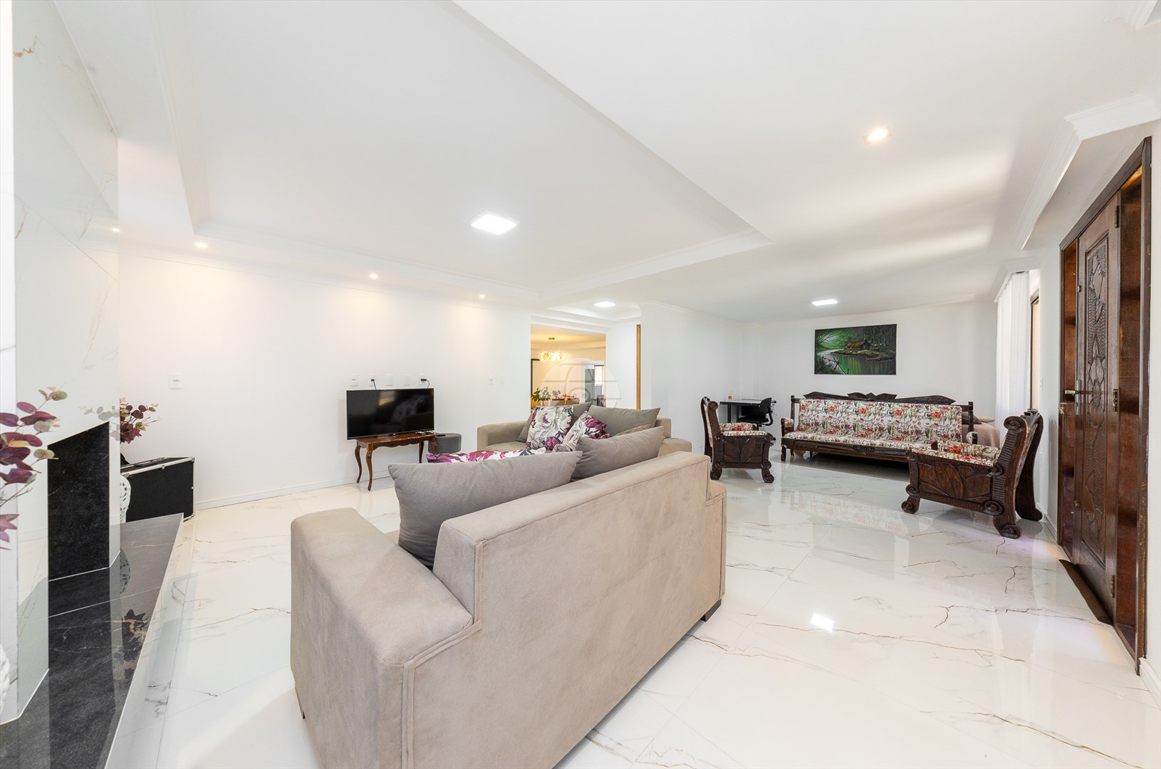 Casa à venda em Vila Itaqui, Campo Largo — Portal Chave Fácil