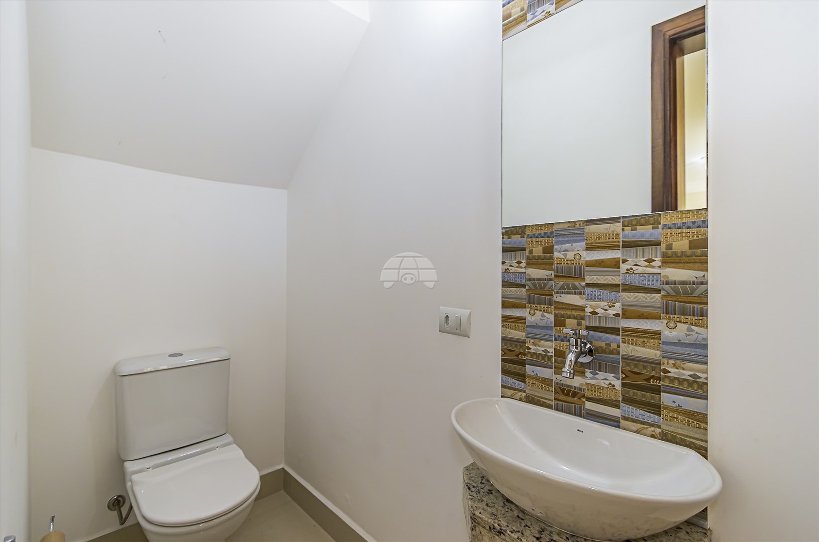 Sobrado Residencial para Venda no Bairro Santa Cândida ref. 229786 (8 / 10)