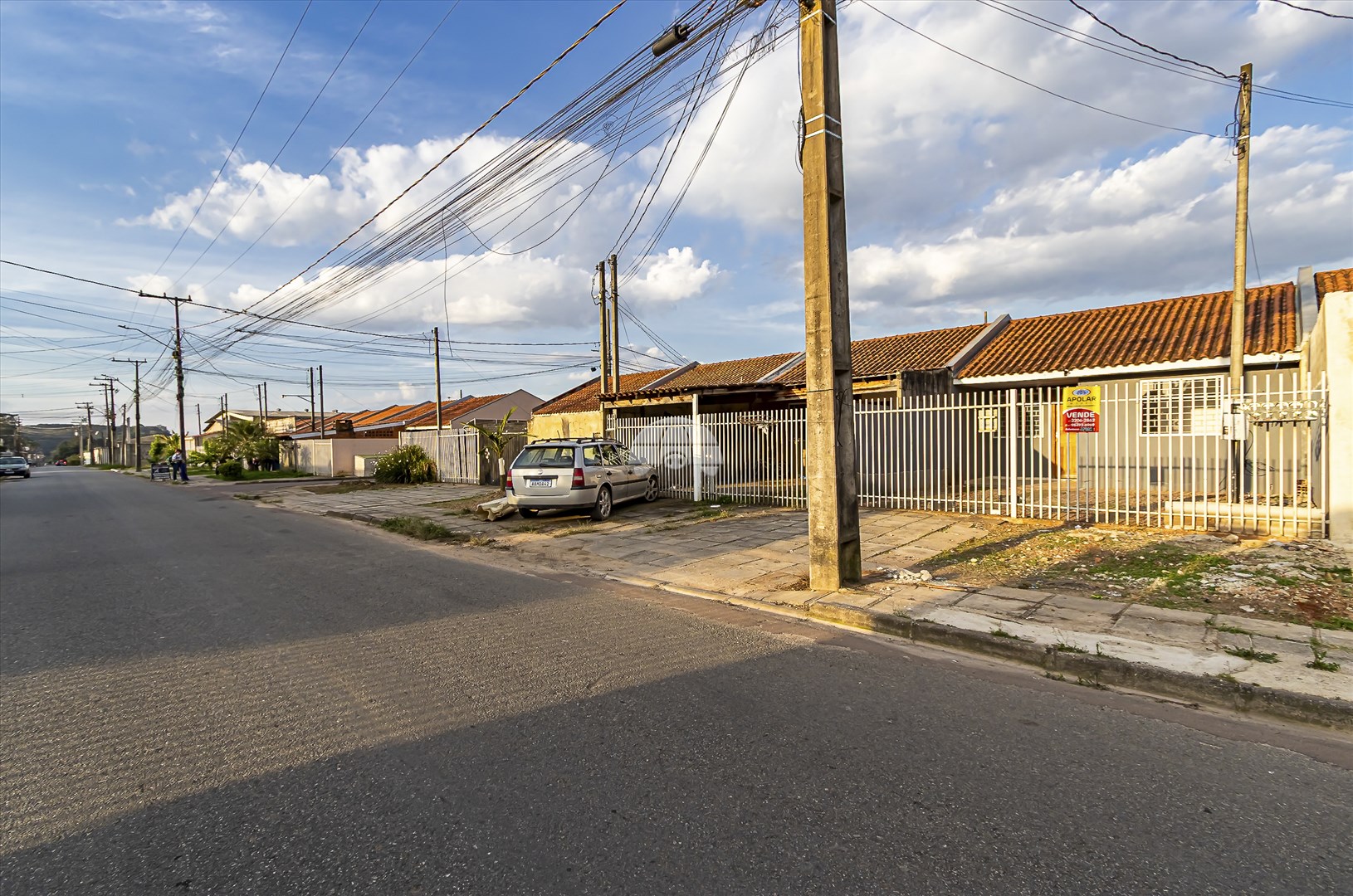 Casa à venda em Estados, Fazenda Rio Grande — Portal Chave Fácil