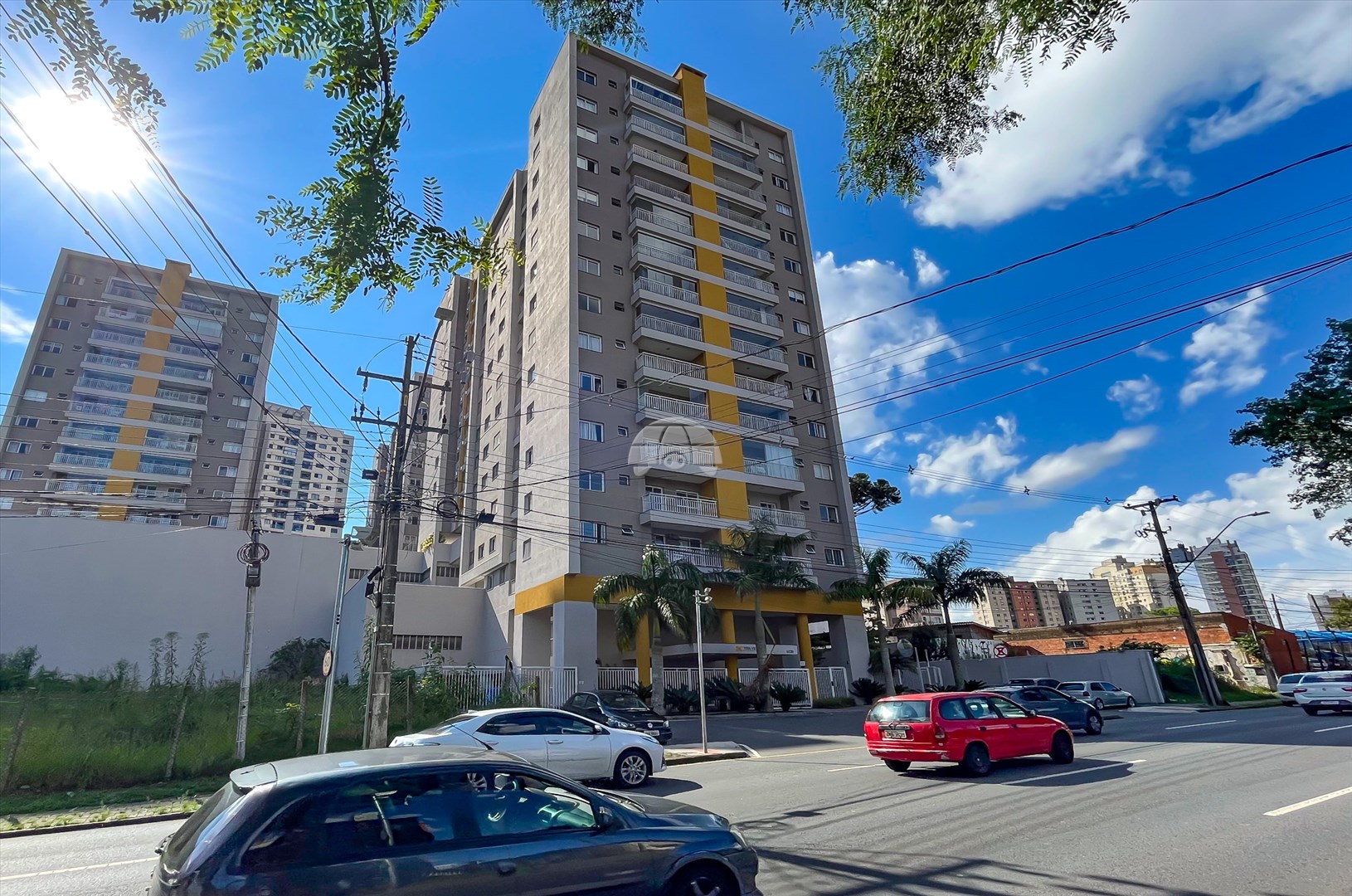 Apartamento à venda em Capão Raso, Curitiba — Portal Chave Fácil