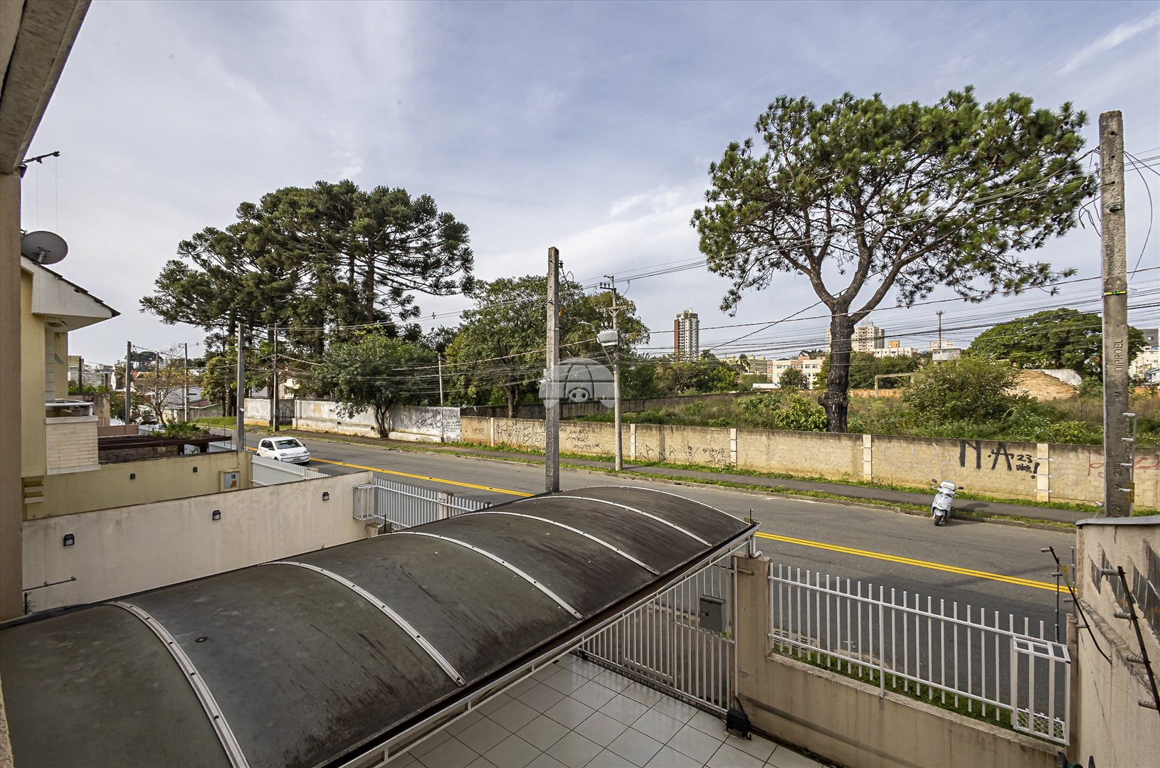 Casa à venda em Novo Mundo, Curitiba — MAFI ADMINISTRADORA DE IMOVEIS LTDA