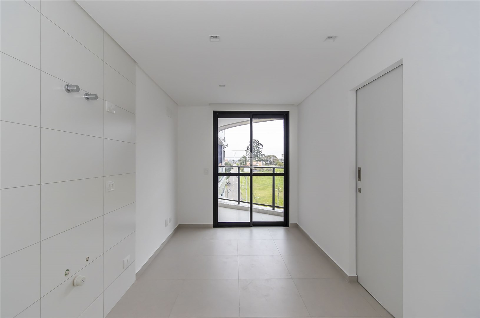 Apartamento à venda em Centro, Pinhais — Portal Chave Fácil