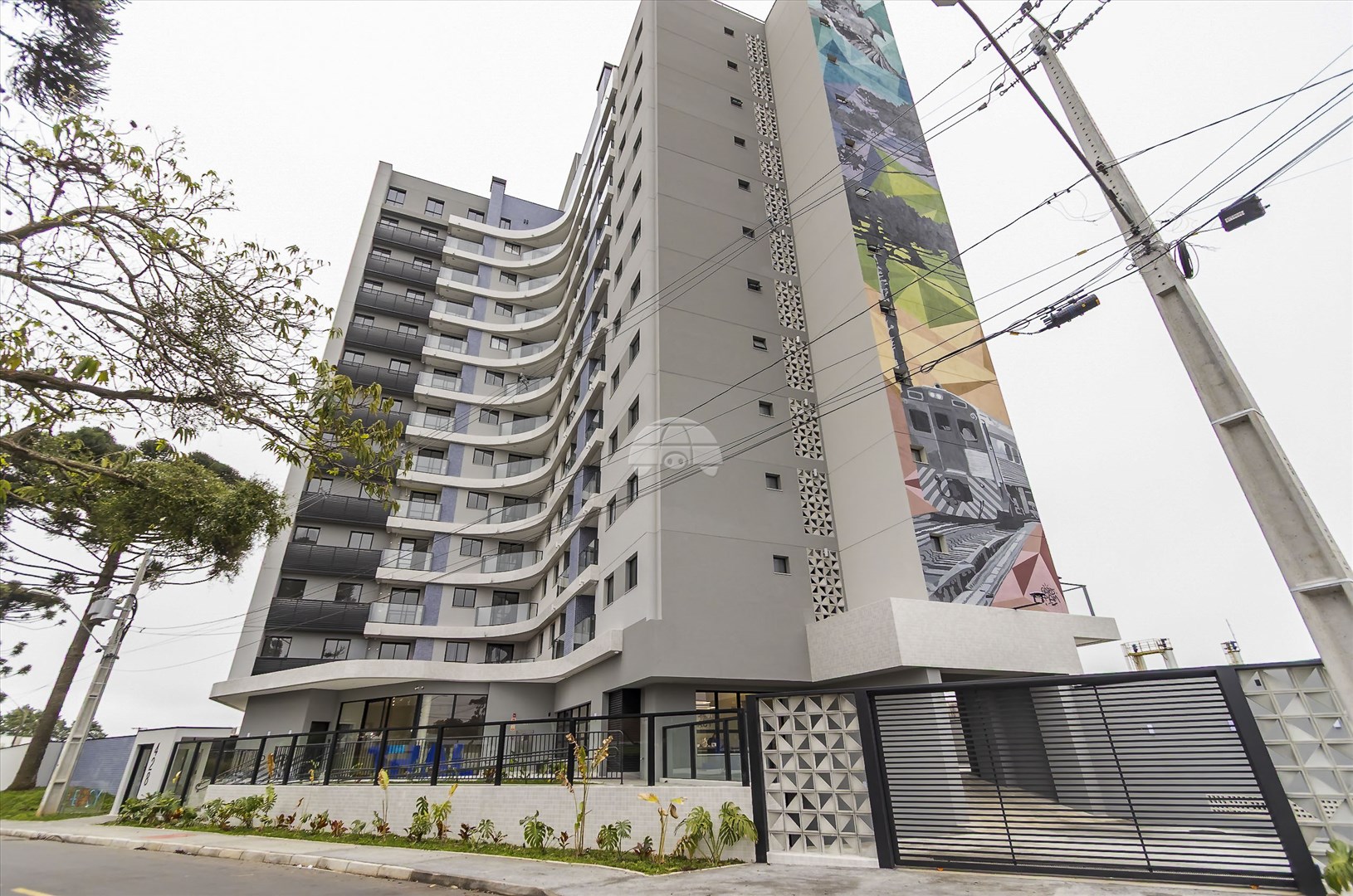 Apartamento à venda em Centro, Pinhais — Portal Chave Fácil
