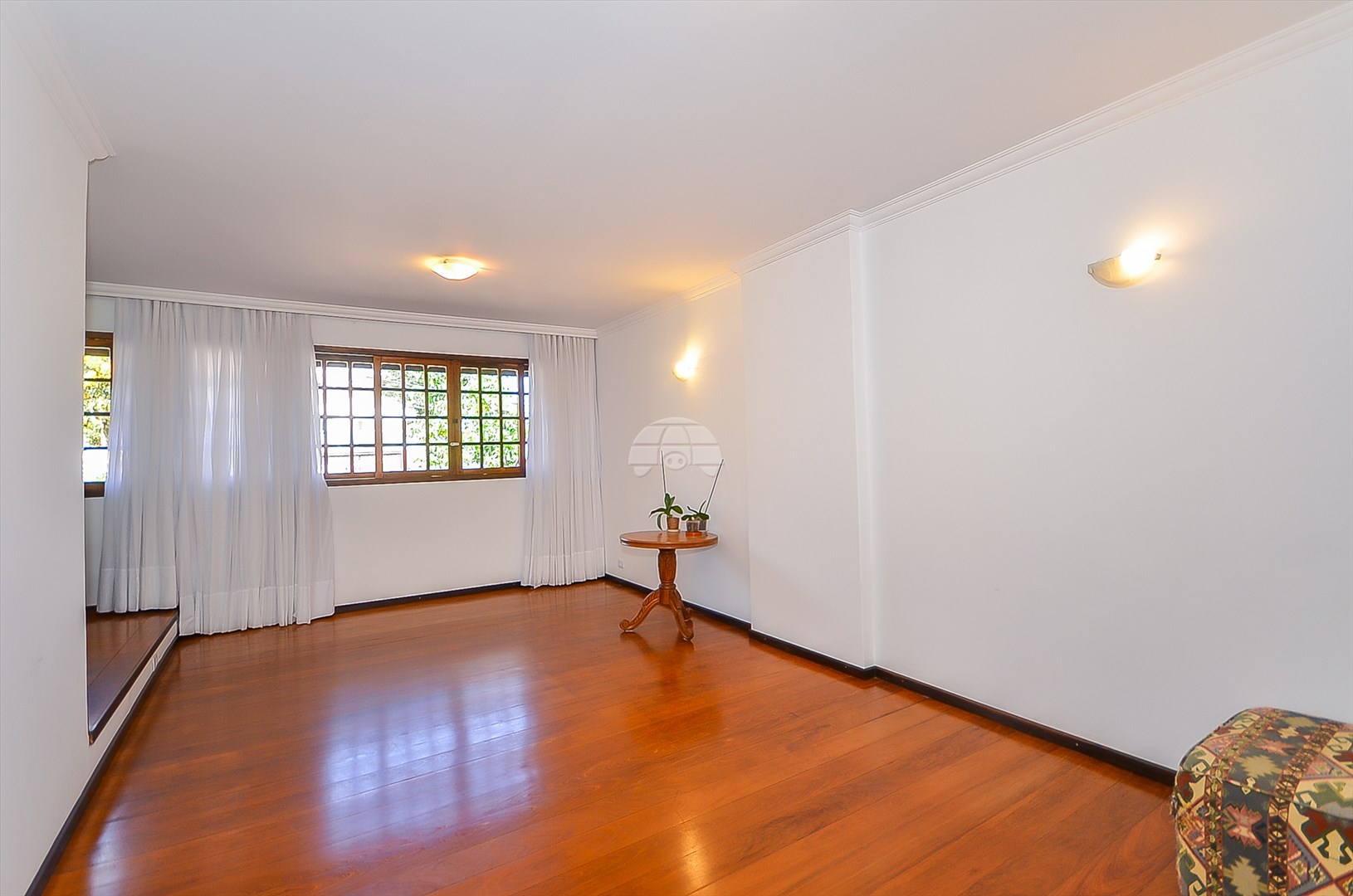 Casa Residencial para Venda no Bairro Bom Retiro ref. 229830 (8 / 10)