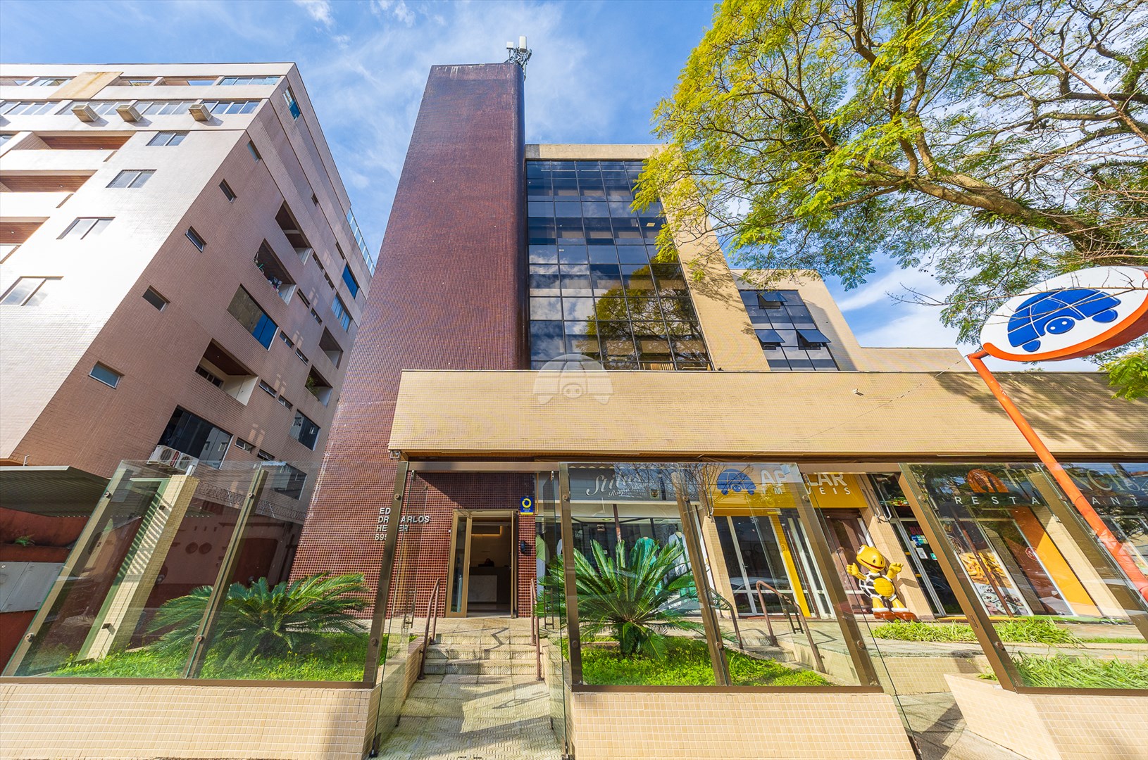 Comercial à venda em Rebouças, Curitiba — Portal Chave Fácil