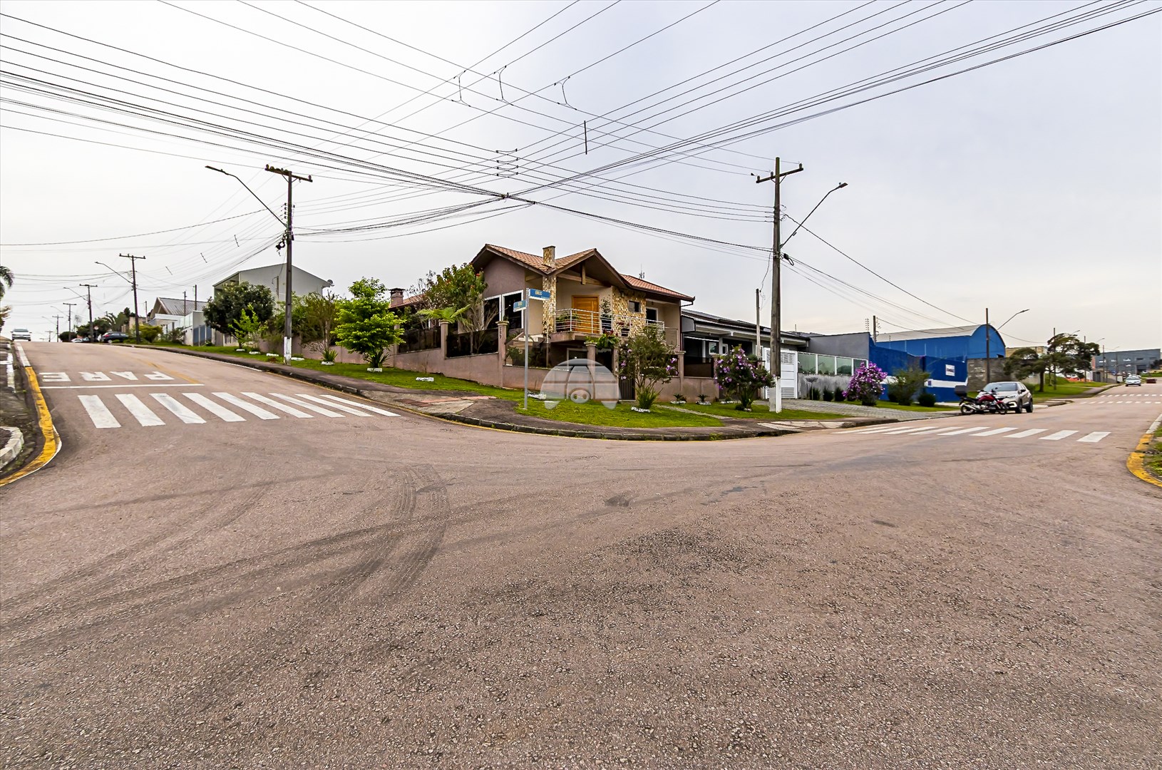 Sobrado à venda em Barigui, Araucária — Portal Chave Fácil