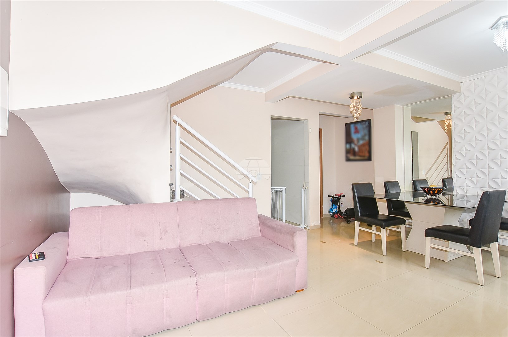 Casa à venda em Uberaba, Curitiba — Portal Chave Fácil
