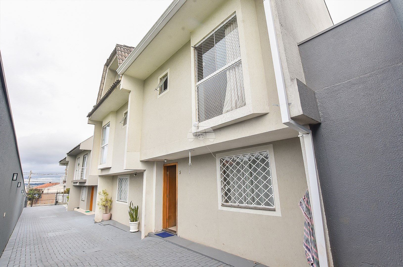 Casa à venda em Uberaba, Curitiba — Portal Chave Fácil