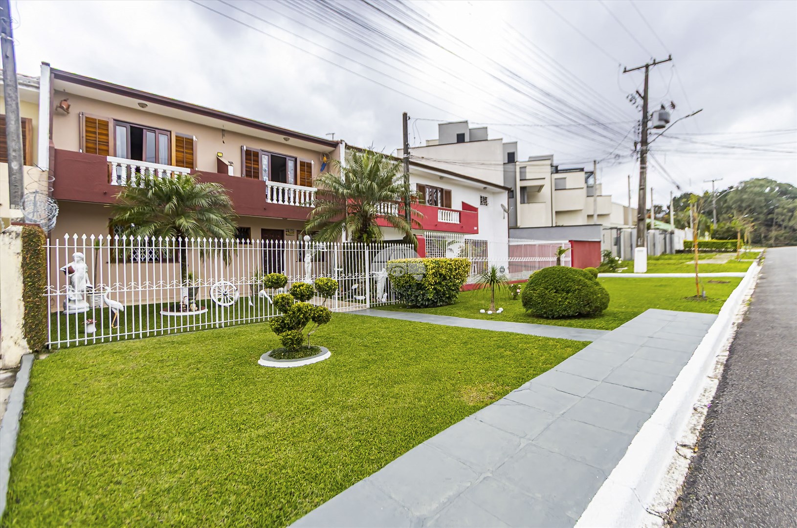 Casa à venda em Boqueirão, Curitiba — Portal Chave Fácil