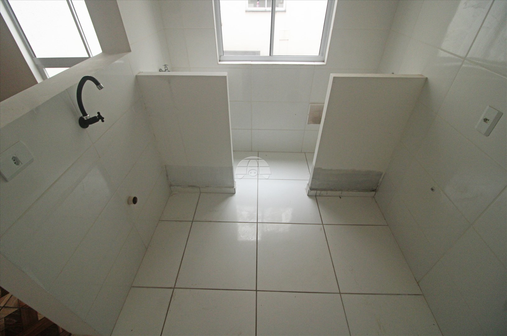 Apartamento à venda em Lamenha Grande, Almirante Tamandaré — Portal Chave Fácil