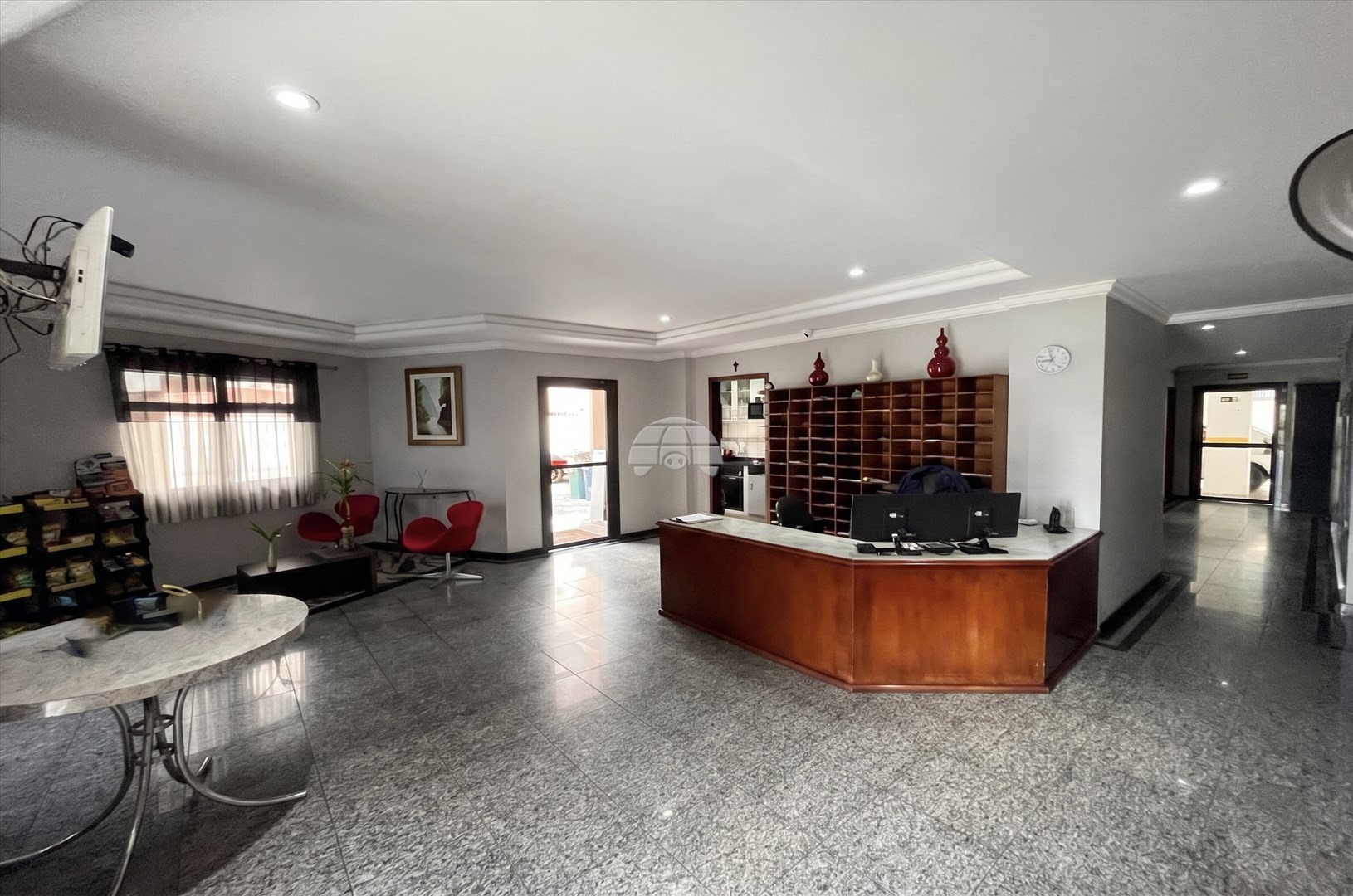 Apartamento para alugar em Hauer, Curitiba — Portal Chave Fácil