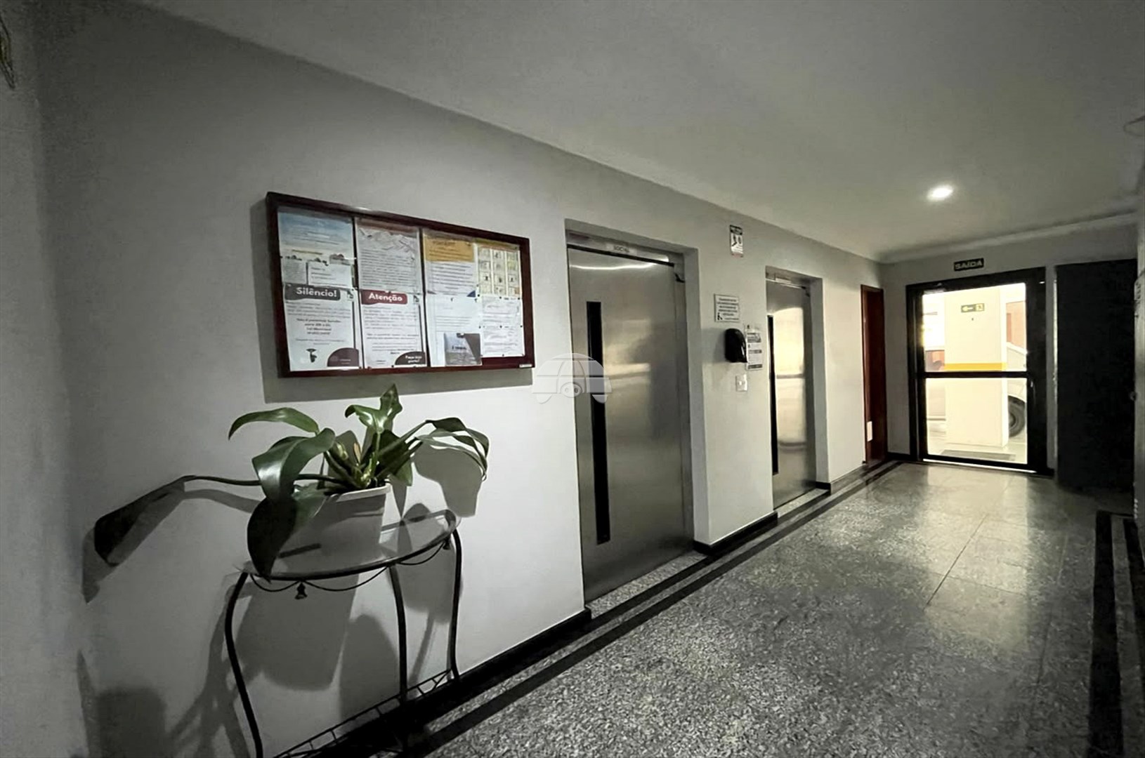 Apartamento para alugar em Hauer, Curitiba — Portal Chave Fácil