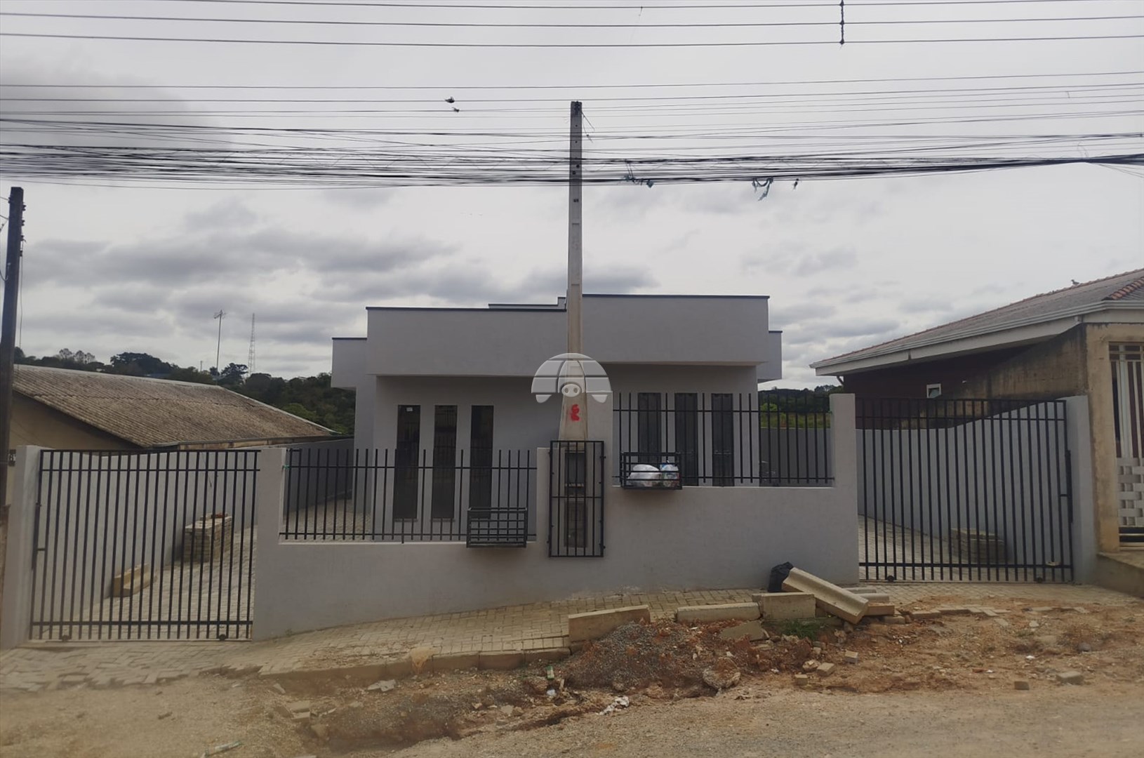 Casa à venda em Roça Grande, Colombo — Portal Chave Fácil