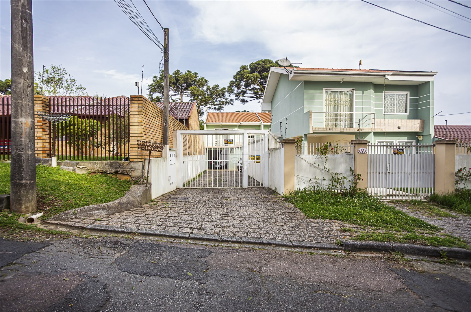 Casa à venda em Boa Vista, Curitiba — Portal Chave Fácil