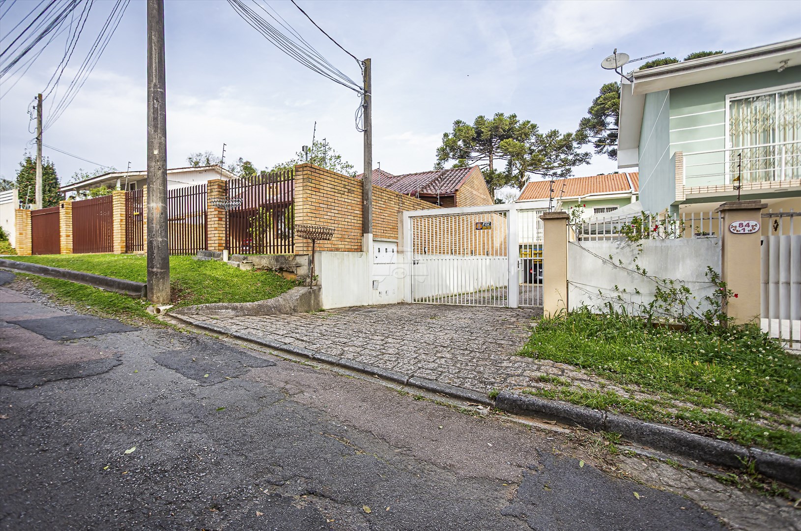Casa à venda em Boa Vista, Curitiba — Portal Chave Fácil