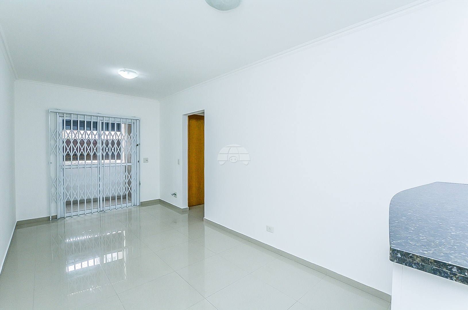 Apartamento à venda em Capão Raso, Curitiba — Portal Chave Fácil