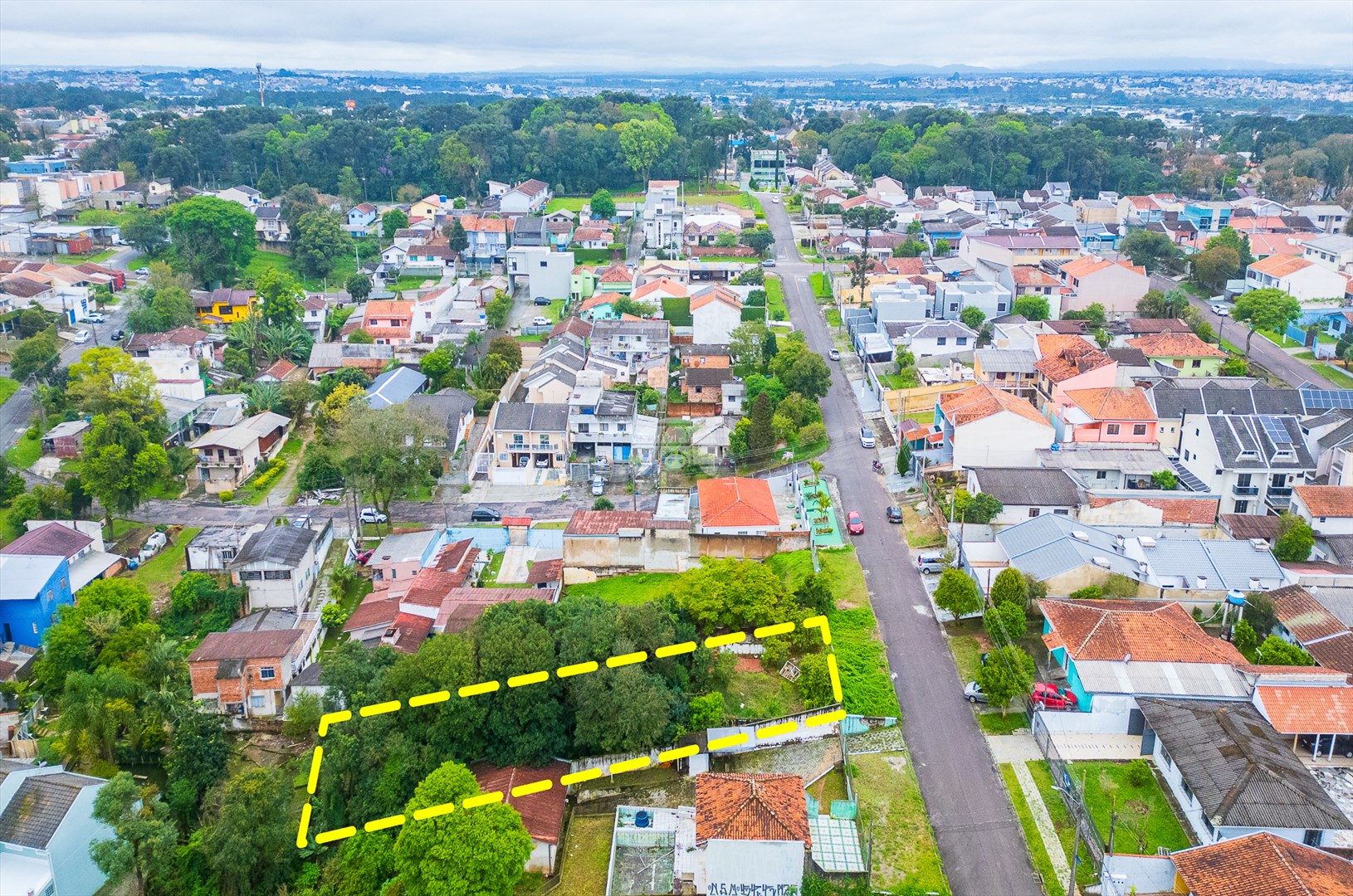 Terreno à venda em Boqueirão, Curitiba — Portal Chave Fácil