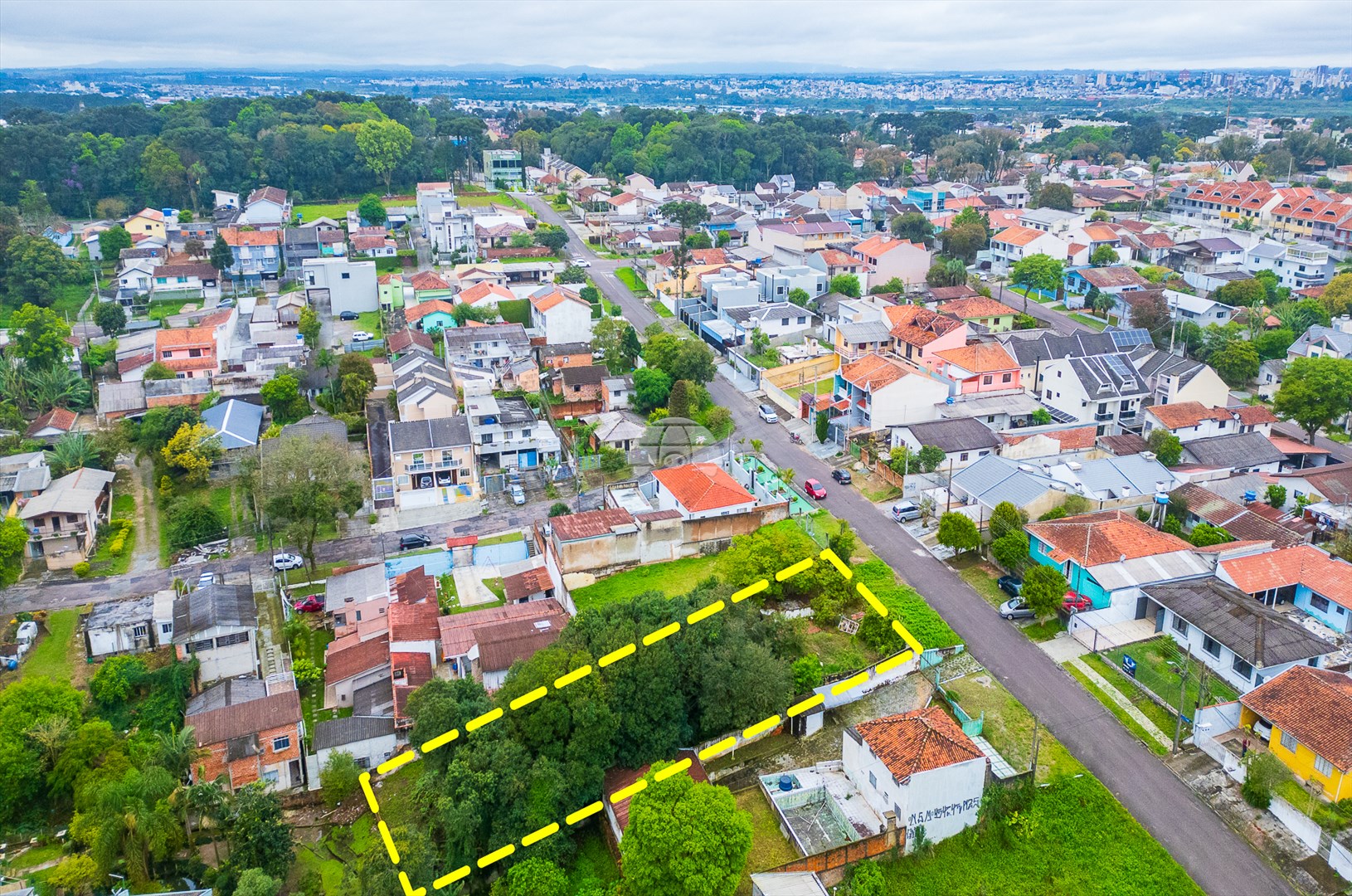 Terreno à venda em Boqueirão, Curitiba — Portal Chave Fácil