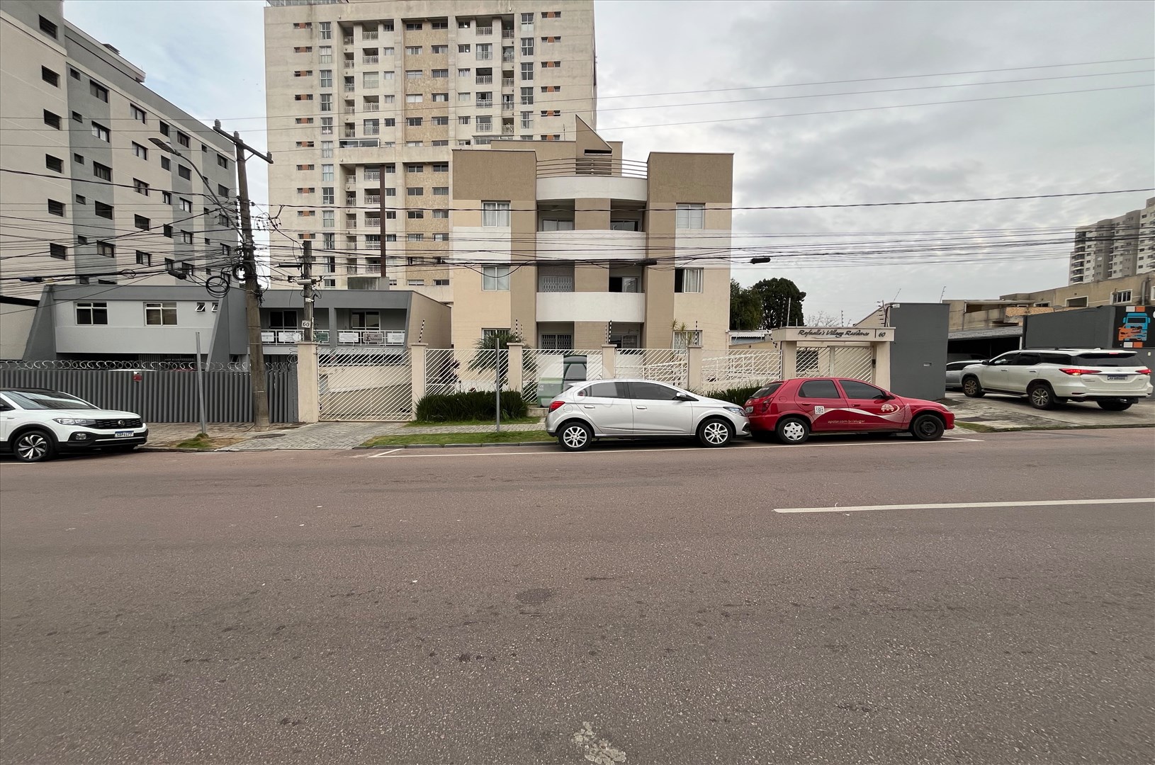Apartamento para alugar em Capão Raso, Curitiba — Portal Chave Fácil