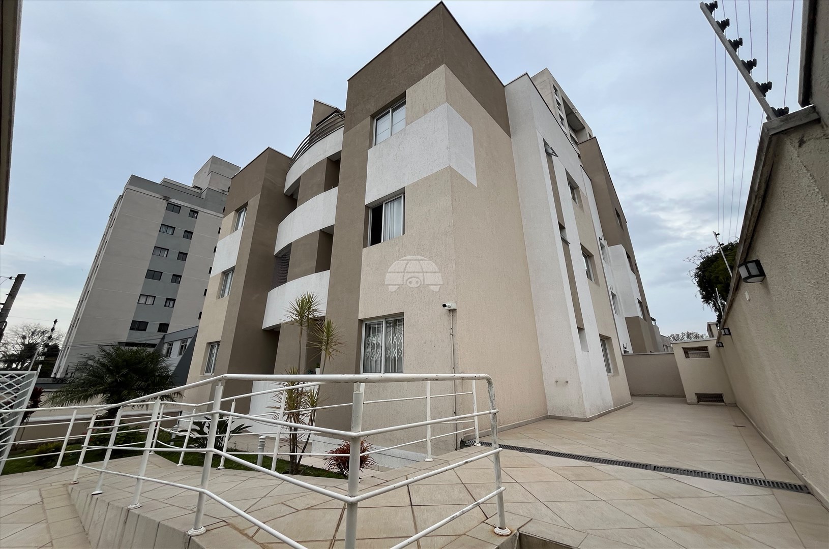 Apartamento para alugar em Capão Raso, Curitiba — Portal Chave Fácil
