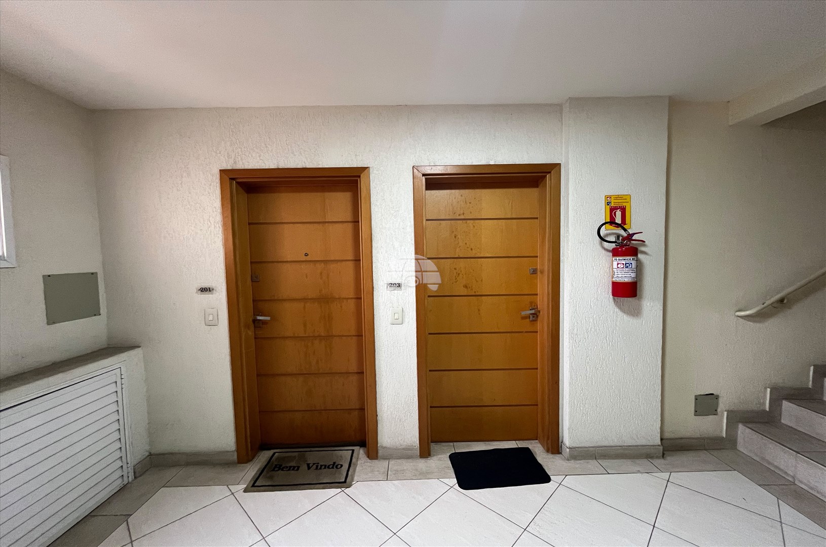 Apartamento para alugar em Capão Raso, Curitiba — Portal Chave Fácil