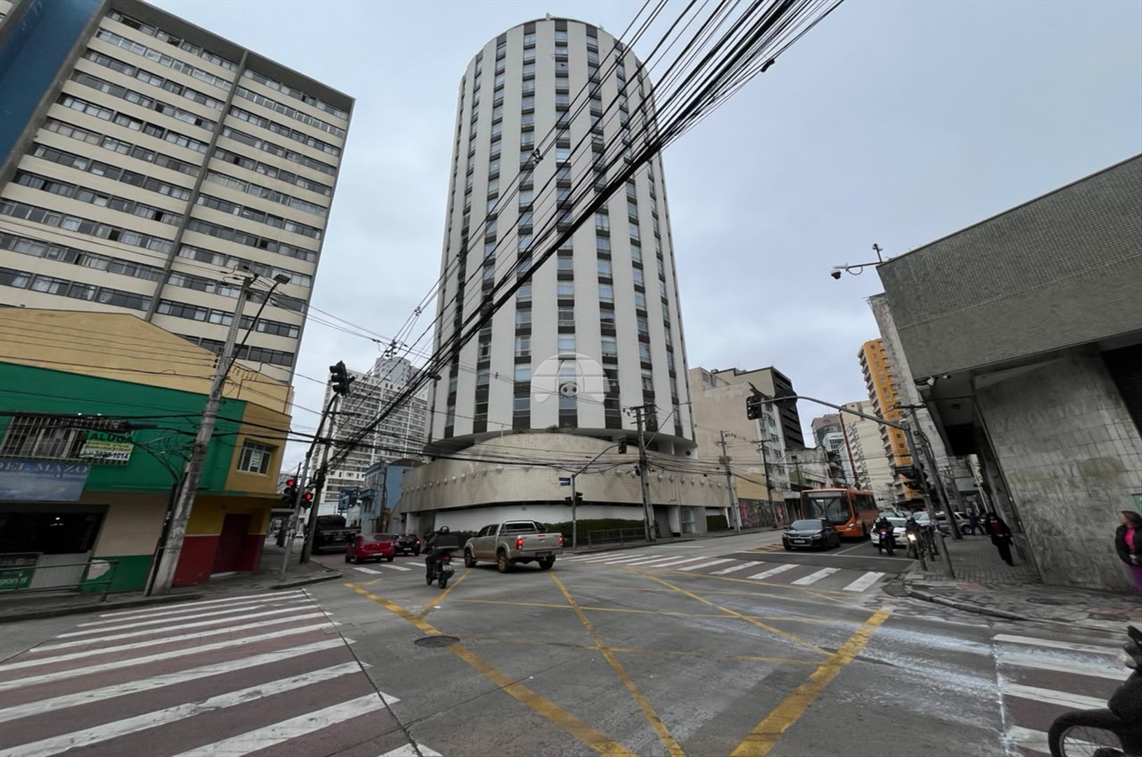 Apartamento Residencial para Locação no Bairro Centro ref. 89060 (1 / 10)