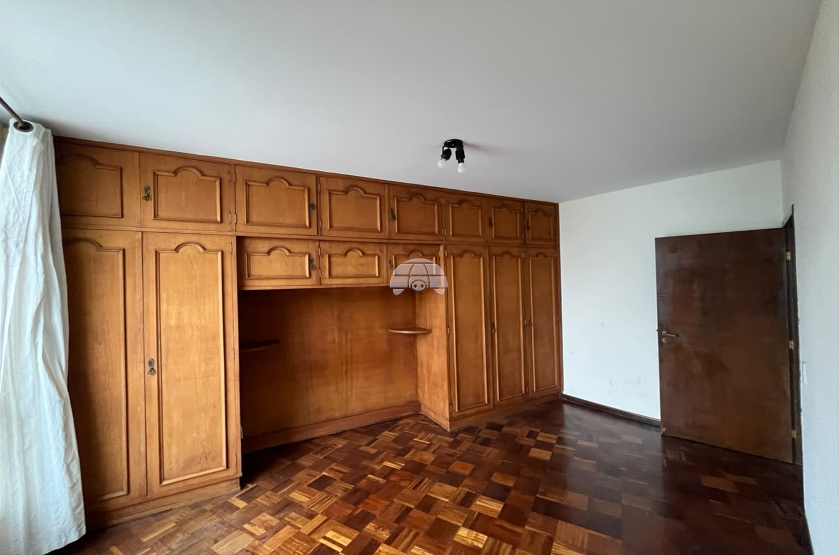 Apartamento para alugar em Centro, Curitiba — Portal Chave Fácil