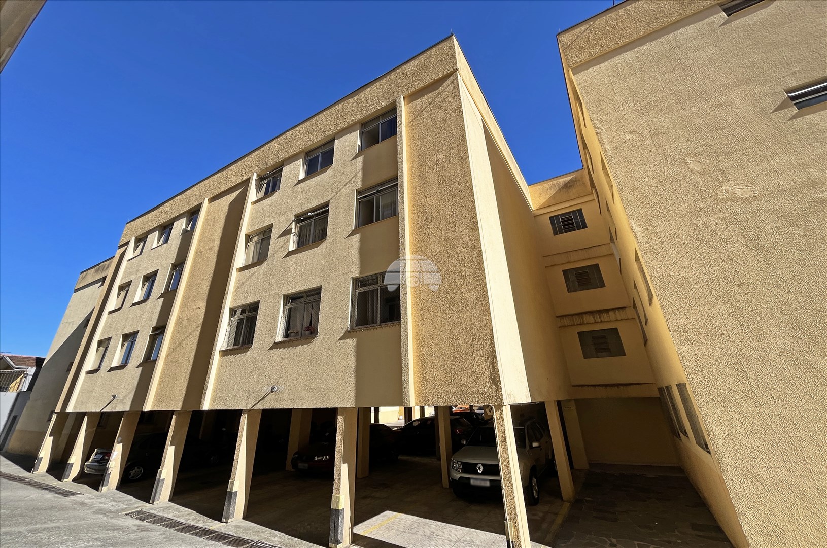 Apartamento para alugar em Rebouças, Curitiba — Portal Chave Fácil