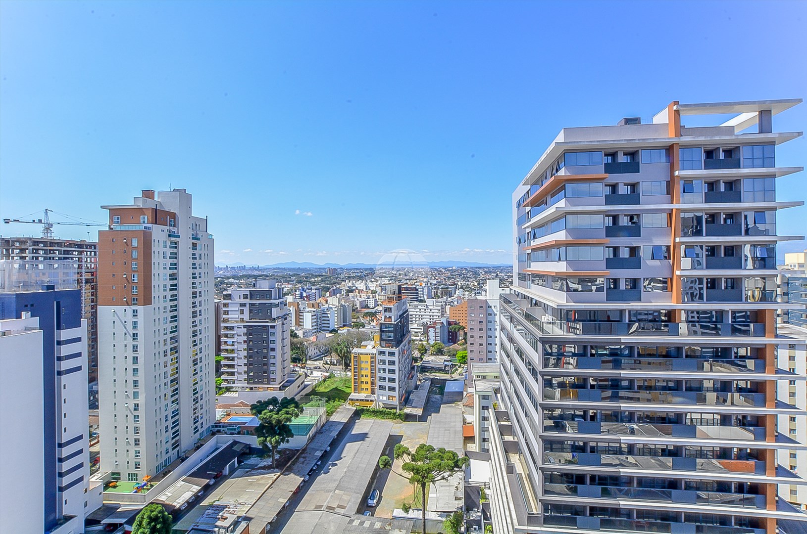 Apartamento à venda em Vila Izabel, Curitiba — Kondor Imóveis: Imobiliária em Curitiba | Uma imobiliária pra você