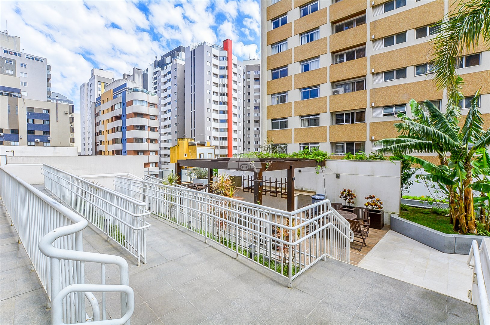 Apartamento à venda em Vila Izabel, Curitiba — Kondor Imóveis: Imobiliária em Curitiba | Uma imobiliária pra você