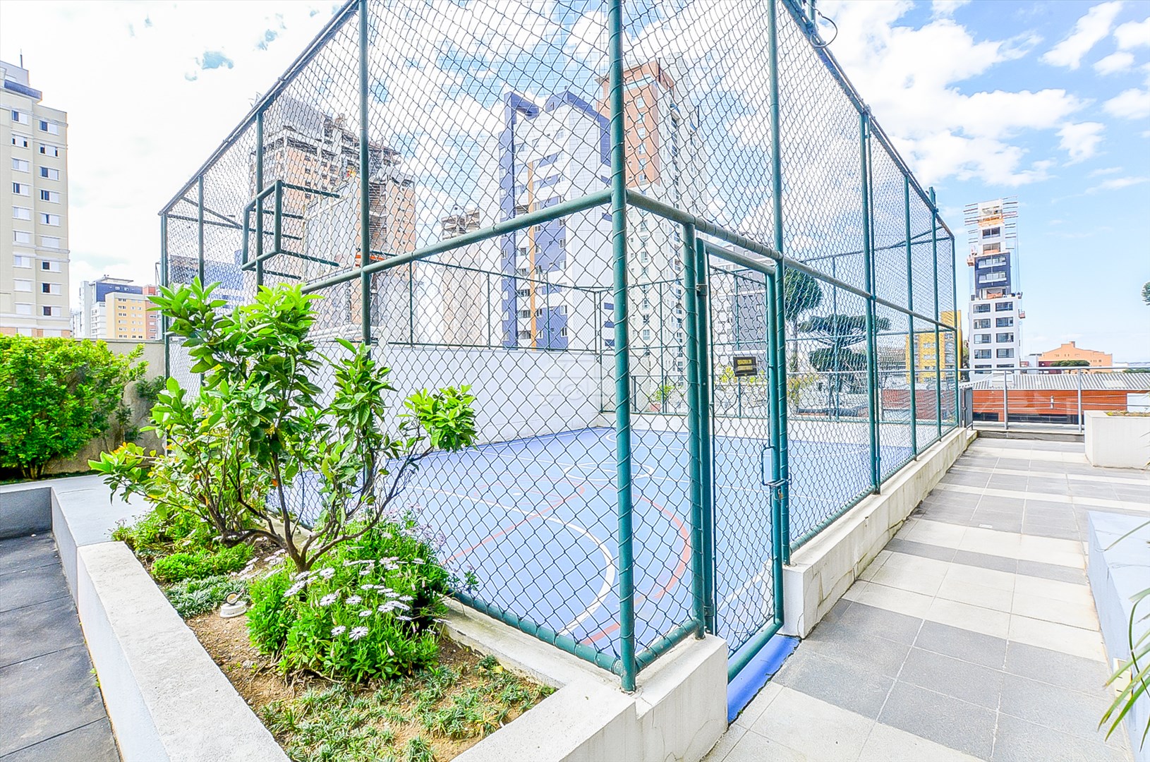 Apartamento à venda em Vila Izabel, Curitiba — Kondor Imóveis: Imobiliária em Curitiba | Uma imobiliária pra você