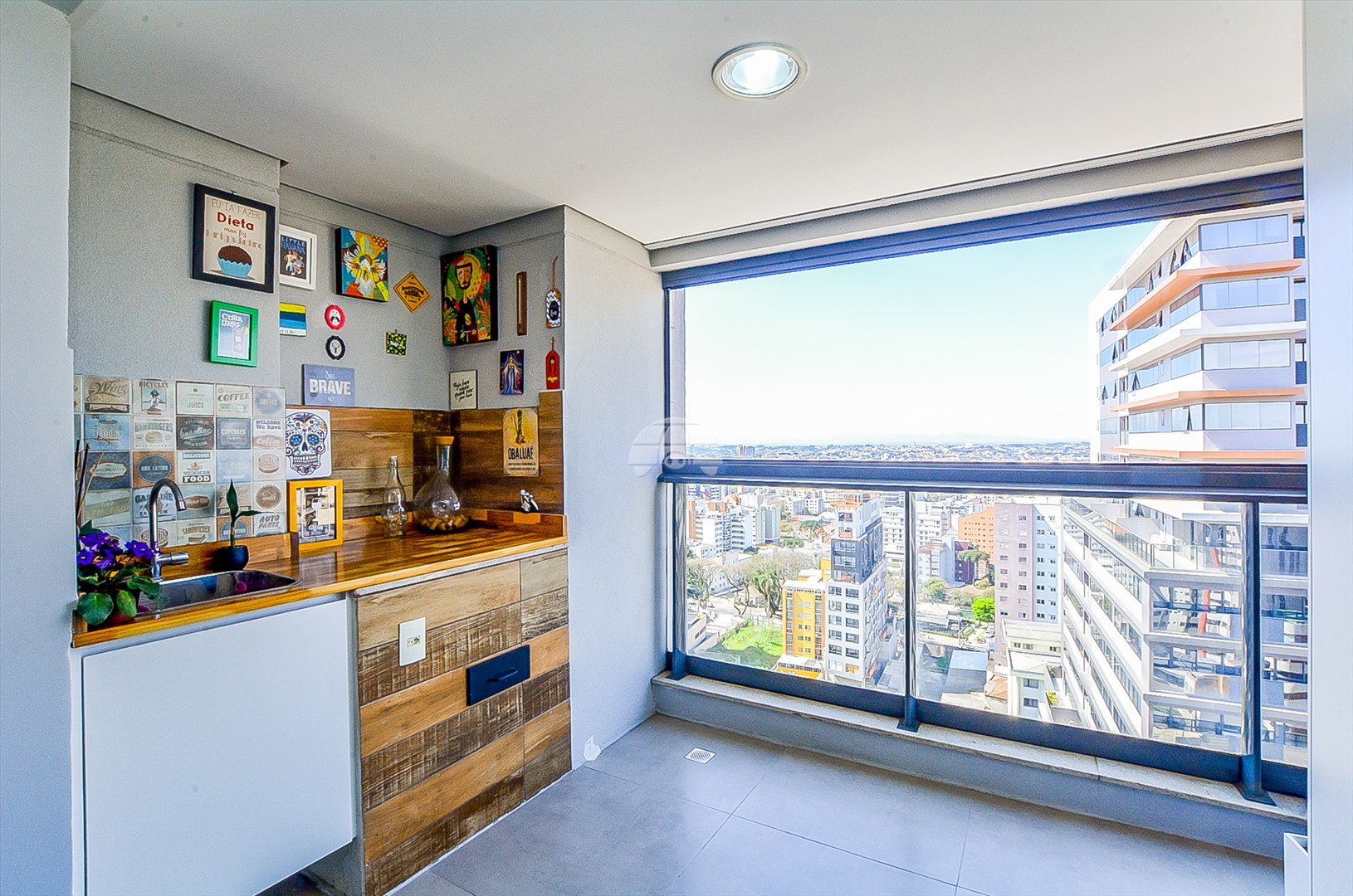 Apartamento à venda em Vila Izabel, Curitiba — Kondor Imóveis: Imobiliária em Curitiba | Uma imobiliária pra você