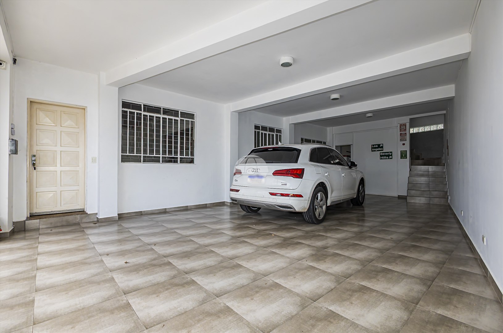 Casa à venda em Parolin, Curitiba — Portal Chave Fácil