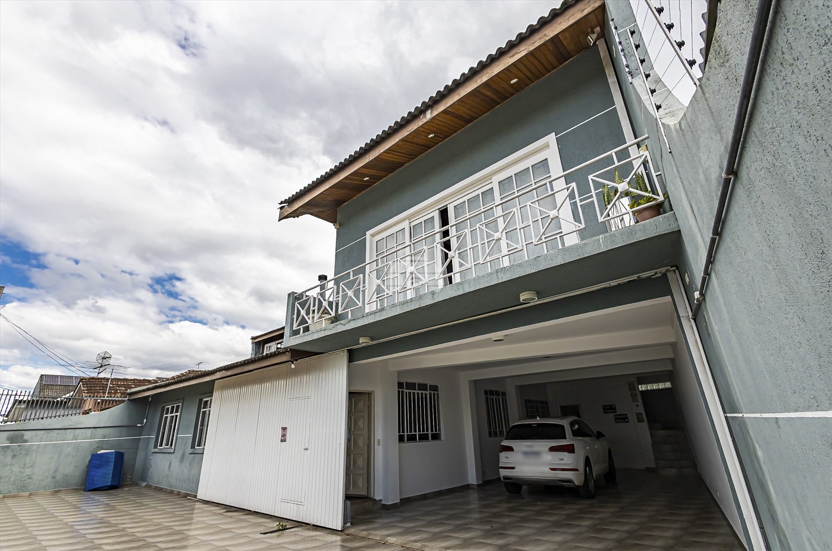 Casa à venda em Parolin, Curitiba — Portal Chave Fácil
