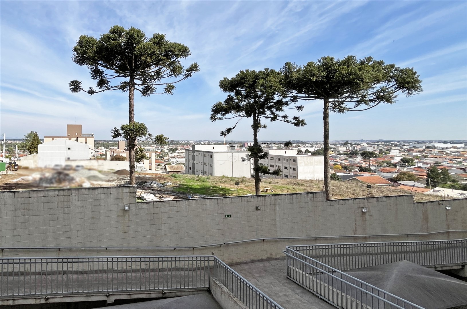 Apartamento para alugar em Jardim Amélia, Pinhais — Portal Chave Fácil