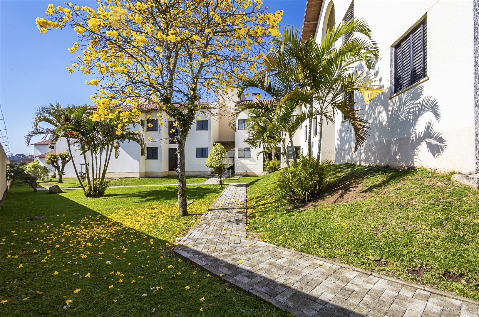 Apartamento à venda em Novo Mundo, Curitiba — Portal Chave Fácil