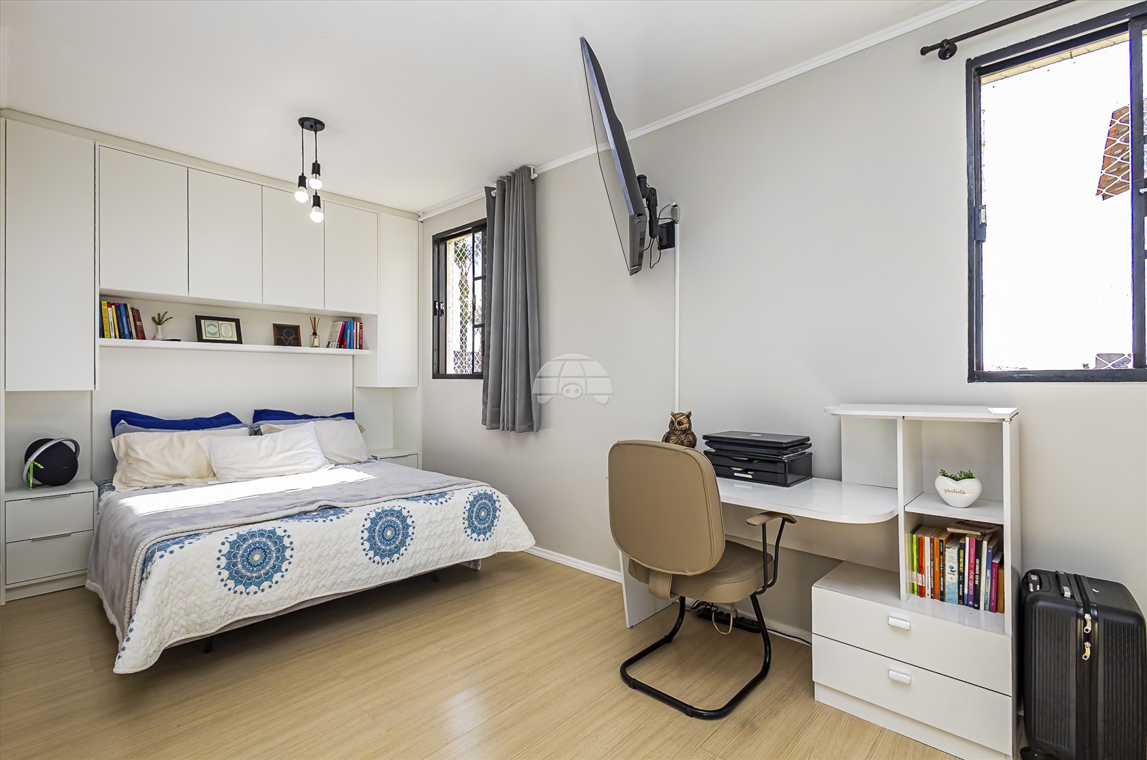 Apartamento à venda em Novo Mundo, Curitiba — Portal Chave Fácil