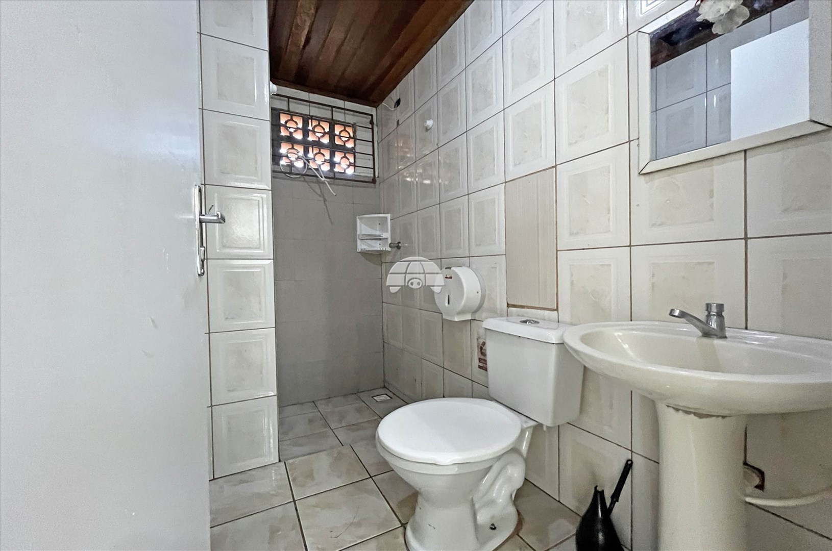 Casa à venda em Água Verde, Curitiba — Kondor Imóveis: Imobiliária em Curitiba | Uma imobiliária pra você