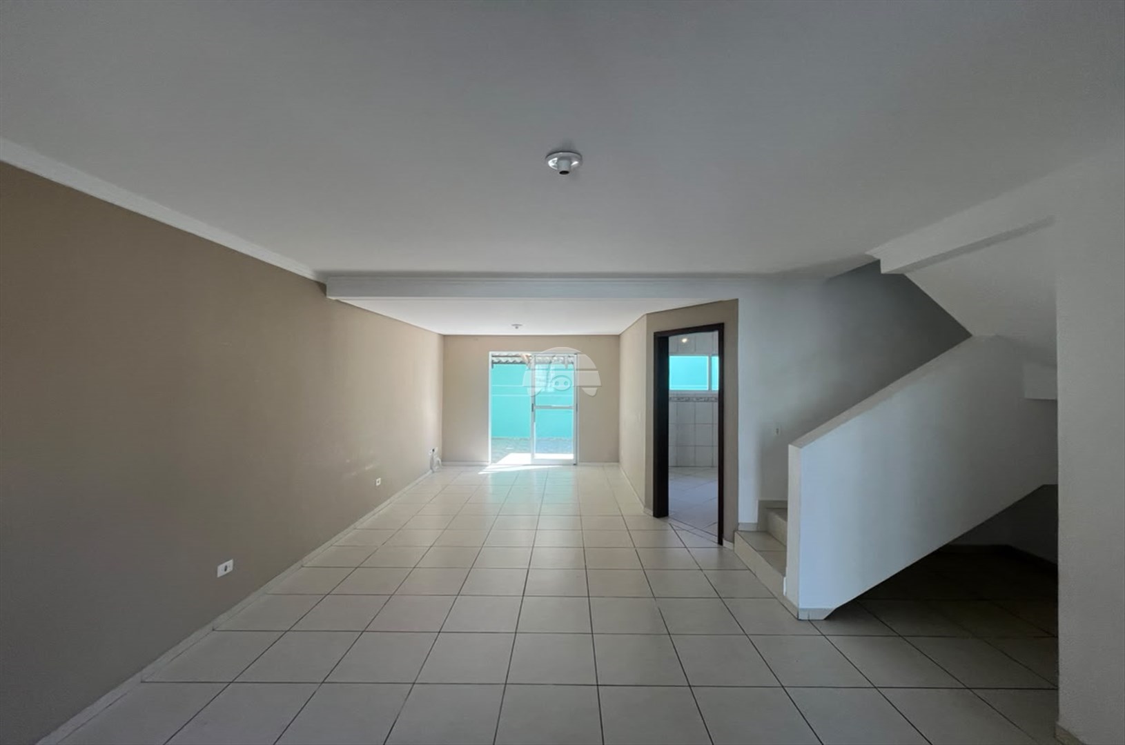 Casa para alugar em Xaxim, Curitiba — Portal Chave Fácil